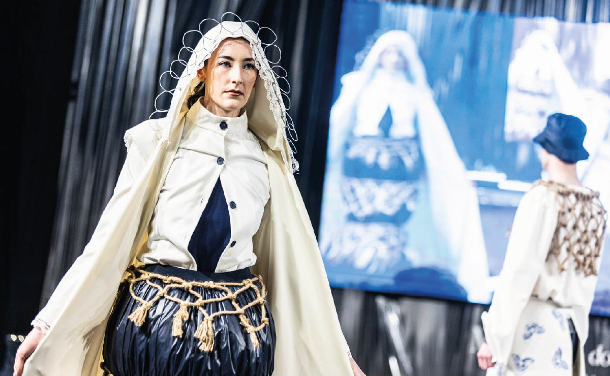 Trabajo de diseño de moda de Carlota Paradela y Ainhoa Trueba