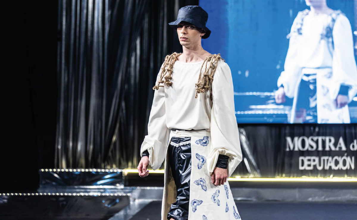 Trabajo de diseño de moda de Carlota Paradela y Ainhoa Trueba